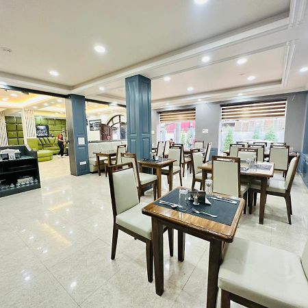 Srinagar Group Of Hotels 外观 照片