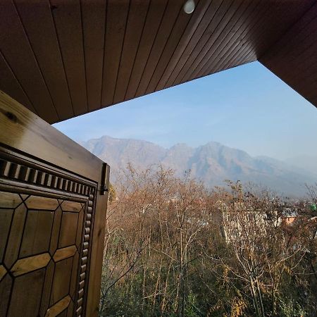 Srinagar Group Of Hotels 外观 照片