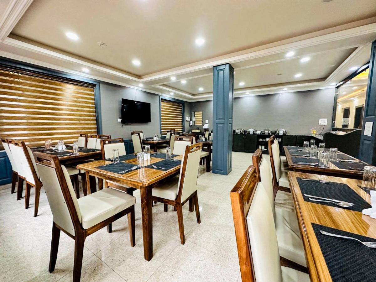 Srinagar Group Of Hotels 外观 照片