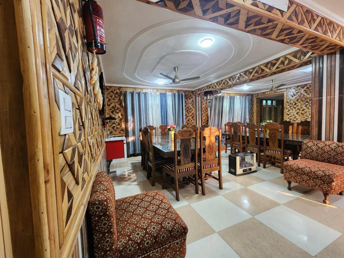 Srinagar Group Of Hotels 外观 照片